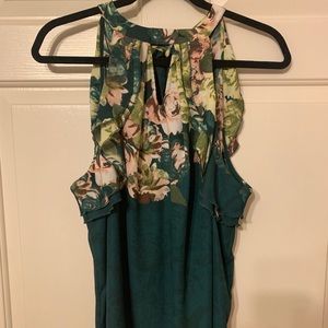 Super cute floral blouse!